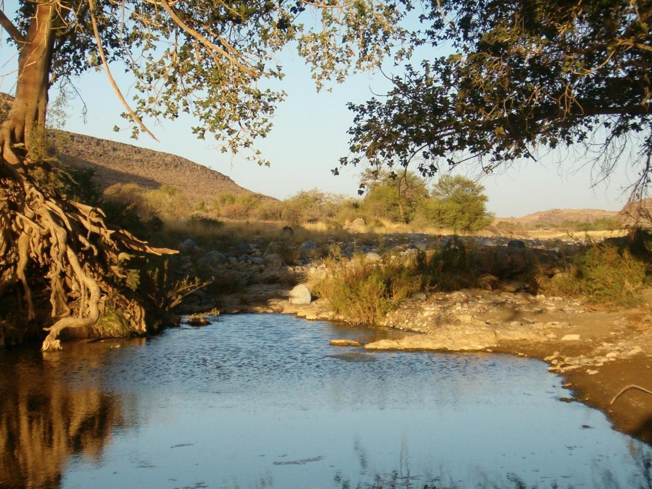 Tsauchab River Camp Villa Sesriem Bagian luar foto